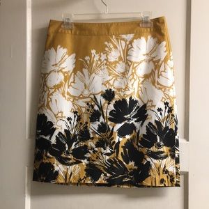 💛Van Heusen Skirt